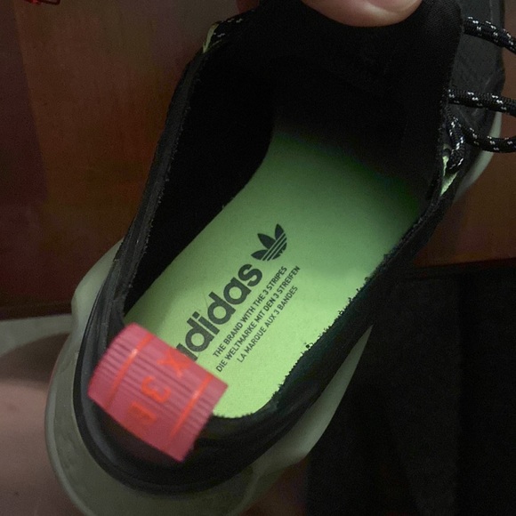 Mens Adidas - Picture 2 of 4